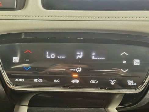 Used 2017 Honda HR-V EX-L image 16