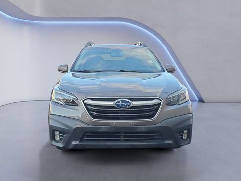Used 2021 Subaru Outback Premium image 8