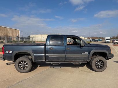Used 2006 Chevrolet Silverado 2500 LT w/ Heavy-Duty Power Package
