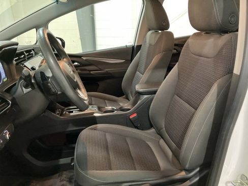 Used 2022 Chevrolet Bolt LT image 11
