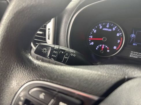 Used 2019 Kia Sportage LX AWD/4WD image 15