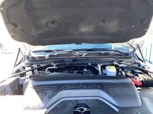 Used 2022 RAM 3500 Tradesman w/ Chrome Appearance Group image 6