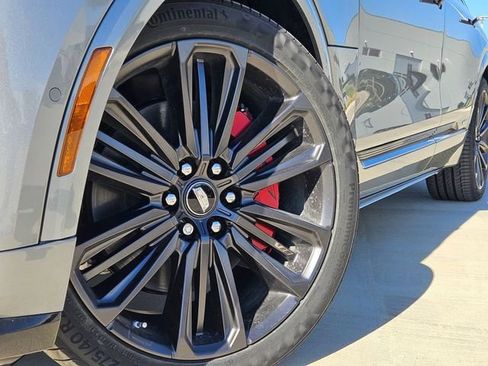 New 2026 Cadillac Lyriq V w/ LPO, Floor Liner Package image 8