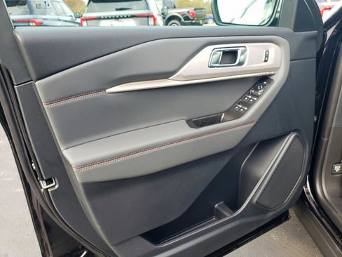 New 2026 Ford Explorer Active image 6