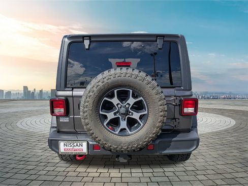 Used 2021 Jeep Wrangler Unlimited Rubicon AWD/4WD image 6