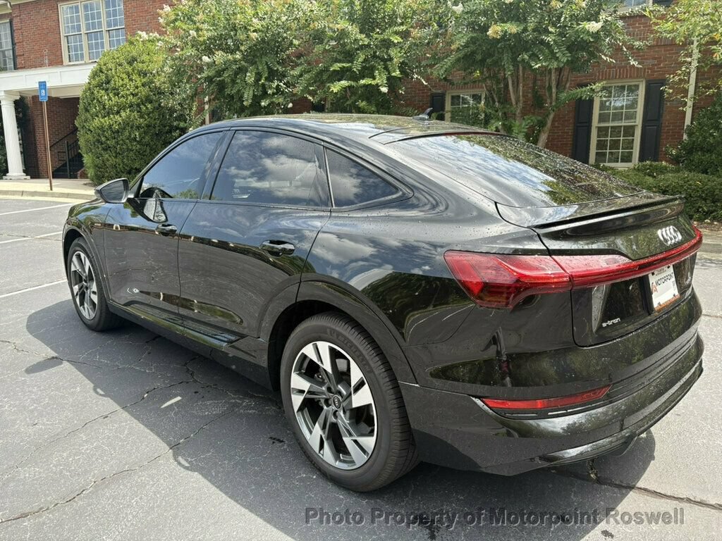 Used 2022 Audi e-tron Premium w/ Convenience Plus Package AWD/4WD image 7