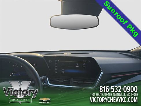 Used 2025 Chevrolet Trax RS w/ Sunroof Package image 15