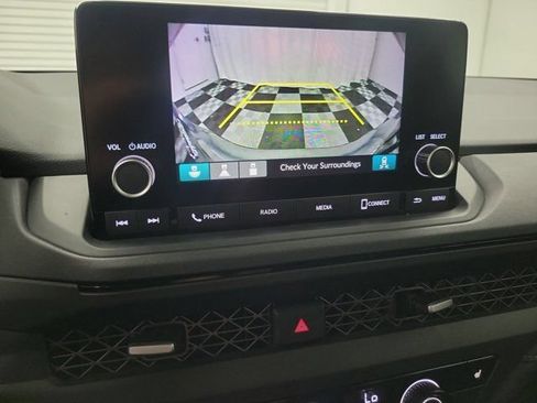 Used 2025 Honda Accord SE image 28