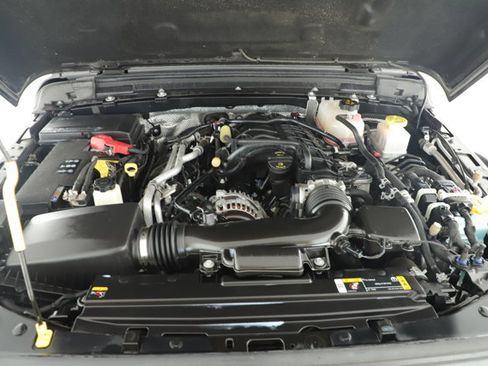 Used 2024 Jeep Gladiator Rubicon w/ Safety Group image 6