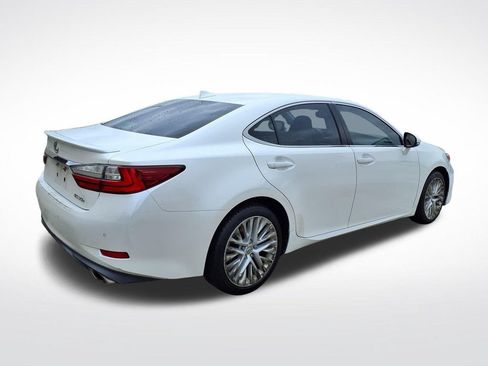 Used 2016 Lexus ES 350 w/ Luxury Package w/Wood Trim FWD image 6