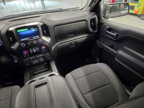 Used 2021 Chevrolet Silverado 1500 LT Trail Boss w/ Convenience Package II AWD/4WD image 40