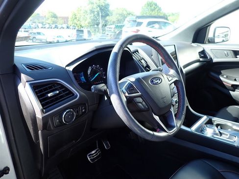 Used 2024 Ford Edge ST-Line AWD/4WD image 13
