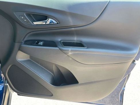 Used 2022 Chevrolet Equinox Premier FWD image 29
