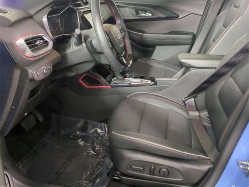 Certified 2023 Chevrolet TrailBlazer RS w/ Sun and Liftgate Package image 19