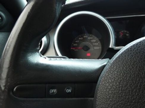 Used 2008 Ford Mustang Shelby GT500 RWD image 28