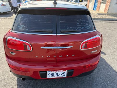 Used 2017 MINI Cooper Clubman image 5