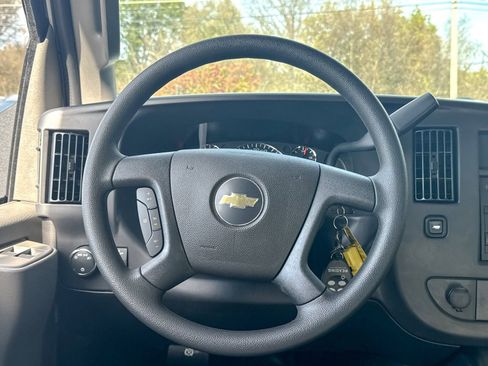 New 2025 Chevrolet Express 3500 w/ Power Convenience Package image 39