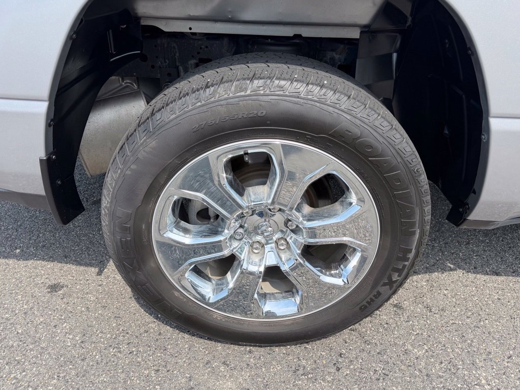 Certified 2024 RAM 1500 Big Horn AWD/4WD image 16