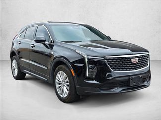 Used 2024 Cadillac XT4 Luxury w/ Cold Weather Package video 3