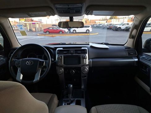 Used 2019 Toyota 4Runner SR5 image 18