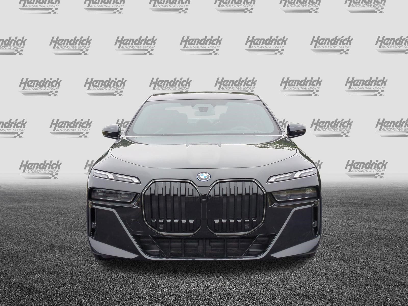 New 2026 BMW i7 xDrive60 AWD/4WD image 3