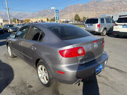 Used 2006 MAZDA MAZDA3 i Touring image 8