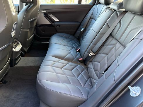 New 2026 BMW 760i xDrive w/ Executive Package image 31