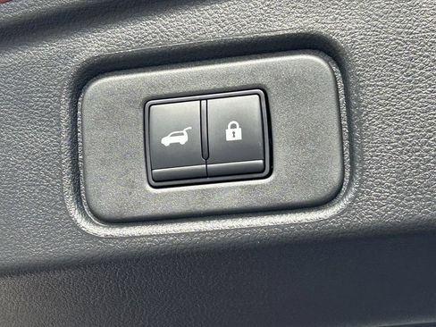 New 2026 Nissan Pathfinder SV FWD image 20