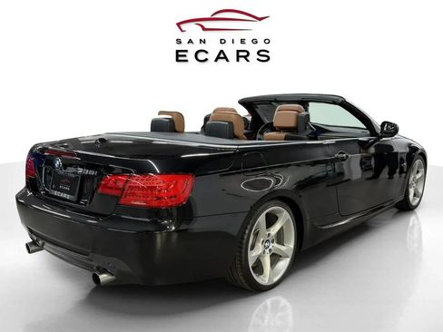 Used 2013 BMW 335i Convertible image 5