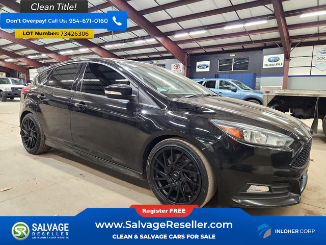 Used 2017 Ford Focus ST FWD image 5