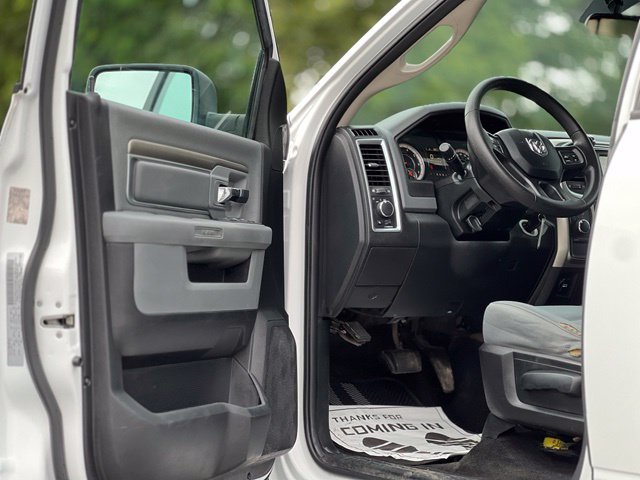 Used 2017 RAM 2500 SLT AWD/4WD image 9