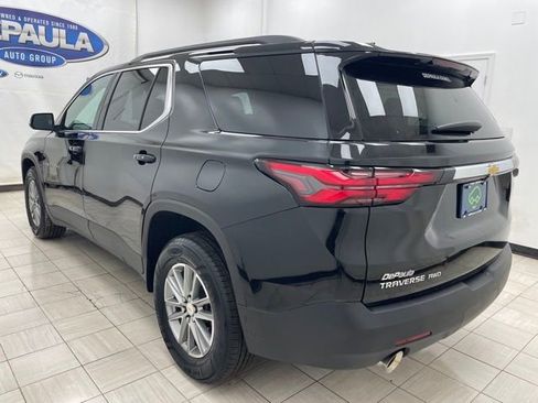 Used 2023 Chevrolet Traverse LT image 19