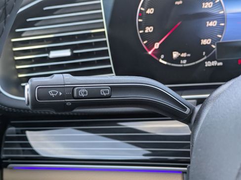 Used 2026 Mercedes-Benz GLS 450 4MATIC image 13