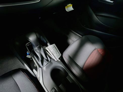 Used 2026 Toyota Corolla SE FWD image 25