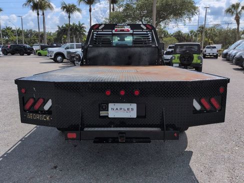 Used 2024 GMC Sierra 3500 Pro AWD/4WD image 6