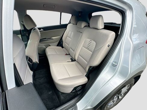 Certified 2020 Kia Sportage LX w/ LX Popular Package image 22