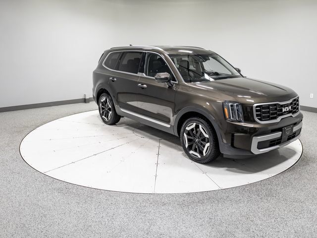 Used 2024 Kia Telluride S w/ S Sunroof Package AWD/4WD image 32
