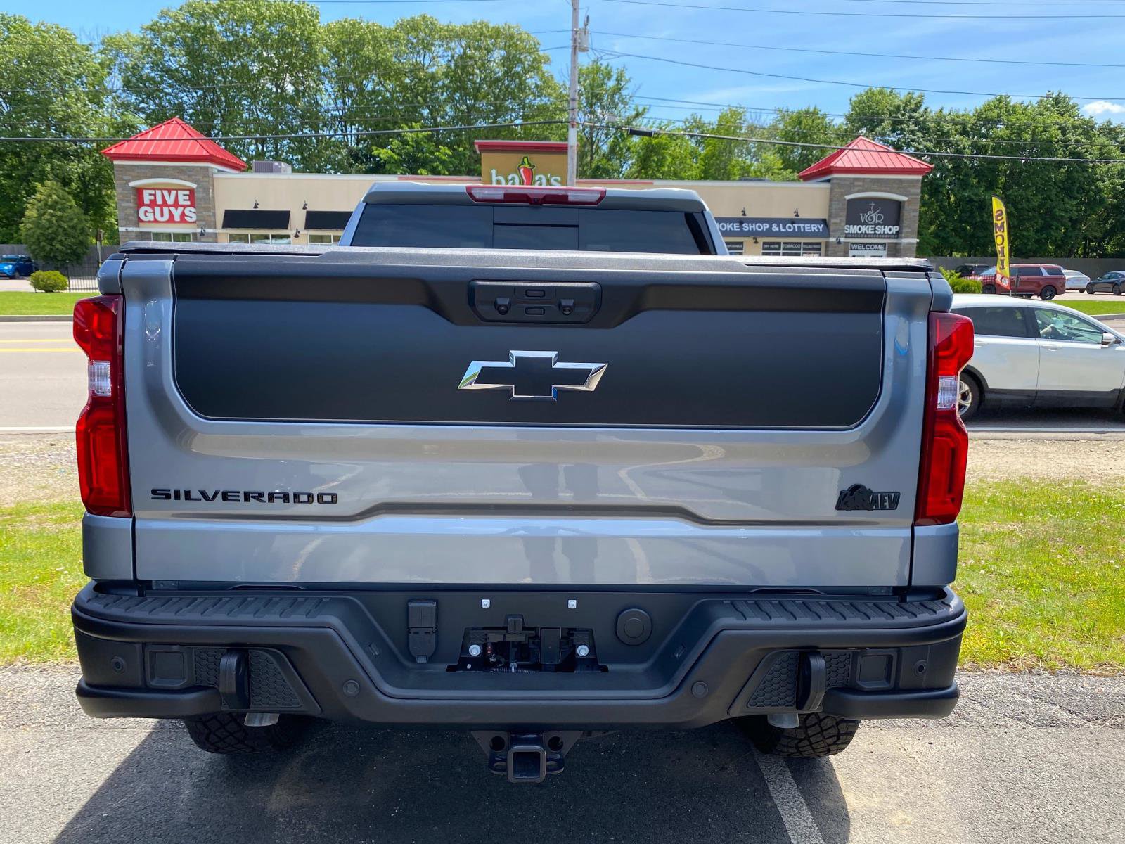Used 2024 Chevrolet Silverado 1500 ZR2 w/ ZR2 Bison Edition AWD/4WD image 4