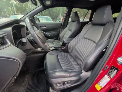 Used 2023 Toyota Corolla Cross XSE w/ Convenience Package AWD/4WD image 14