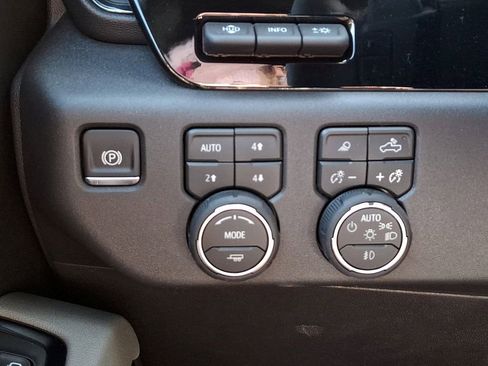 New 2026 Chevrolet Silverado 1500 ZR2 AWD/4WD image 15