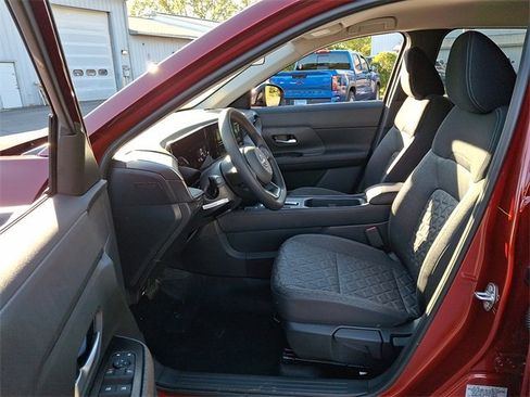 New 2026 Nissan Kicks SV w/ Cold Weather Package image 5