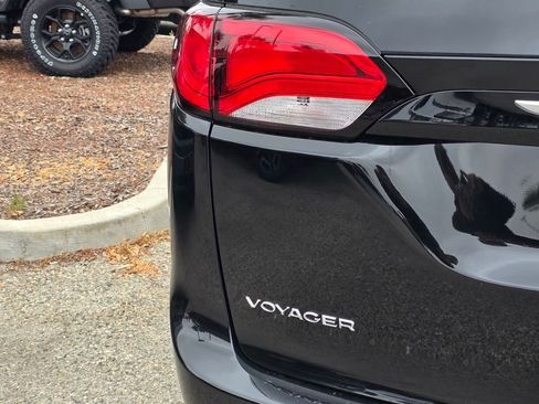 New 2026 Chrysler Voyager LX FWD image 6