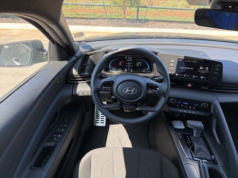 New 2026 Hyundai Elantra Sport FWD image 29