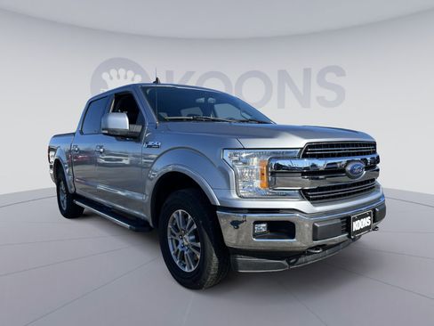 Used 2020 Ford F150 Lariat w/ Trailer Tow Package image 10