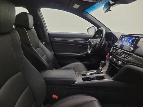 Used 2019 Honda Accord Sport image 21