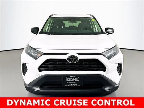 Certified 2019 Toyota RAV4 LE image 3