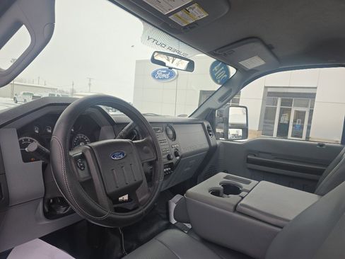 Used 2014 Ford F250 XL image 14