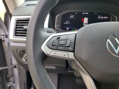 Used 2022 Volkswagen Atlas SE w/ Panoramic Sunroof Package image 25