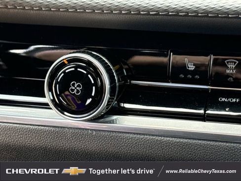 New 2026 Chevrolet Equinox LT w/ Safety and Technology Package FWD image 21