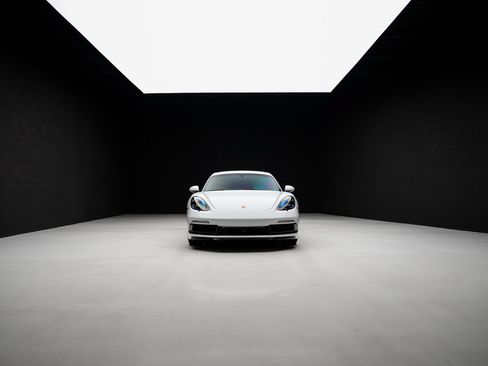 Used 2025 Porsche 718 Cayman GTS RWD image 77